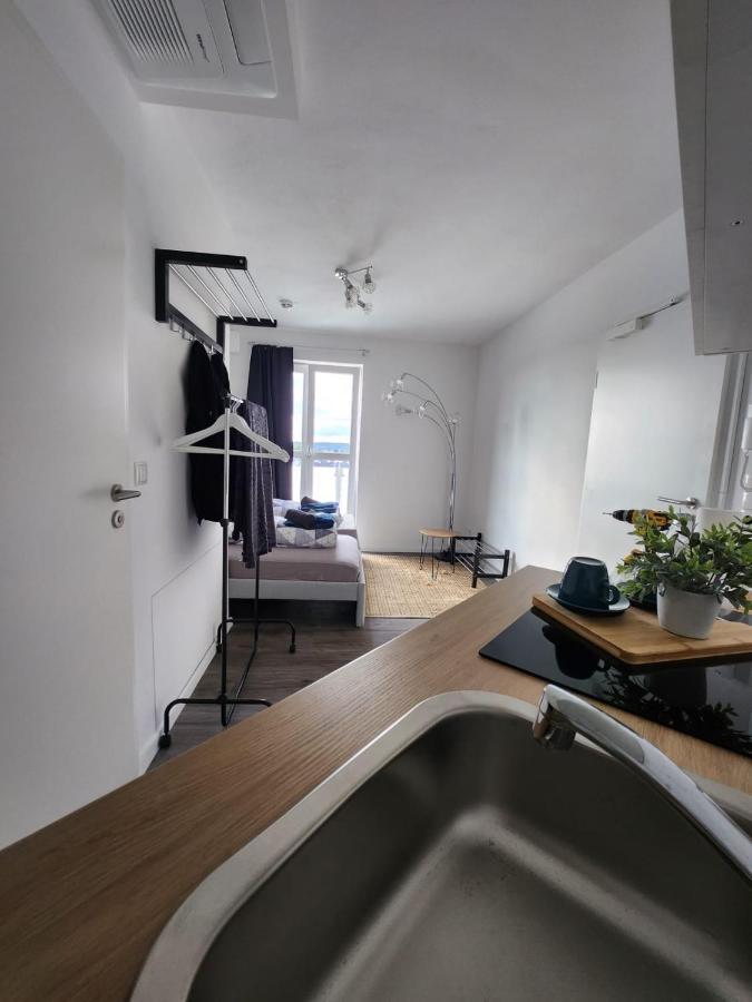 Cozy Apartment Mit Wifi, Aufzug & Kostenlos Parken El-Living Augsburgo Exterior foto