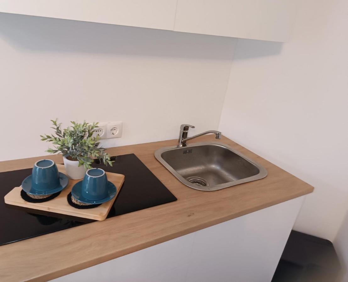 Cozy Apartment Mit Wifi, Aufzug & Kostenlos Parken El-Living Augsburgo Exterior foto